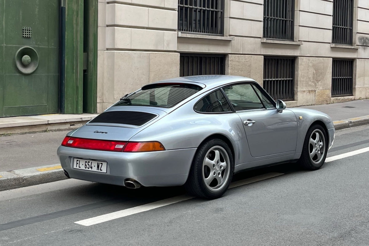 Porsche 993 Carrera 2 Tiptronic 1996 Polar Silver — foto 30