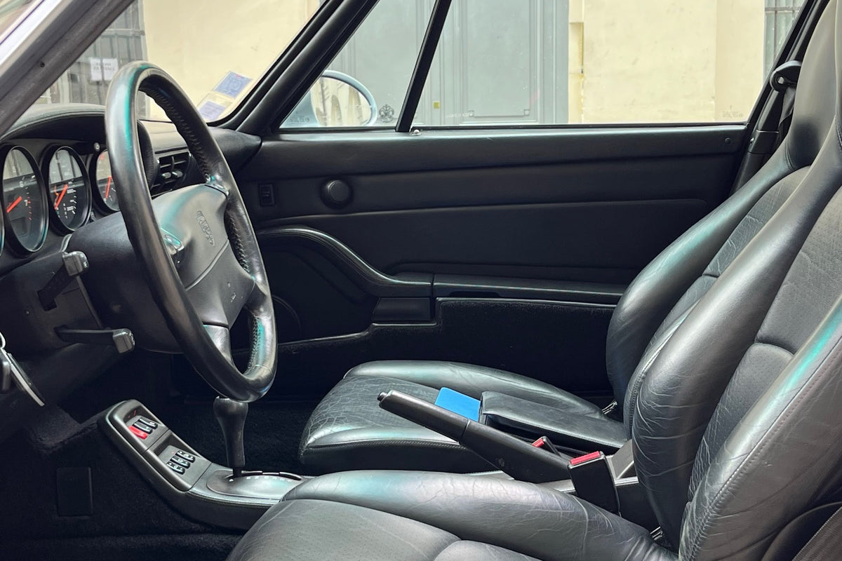 Porsche 993 Carrera 2 Tiptronic 1996 Polar Silver — foto 18