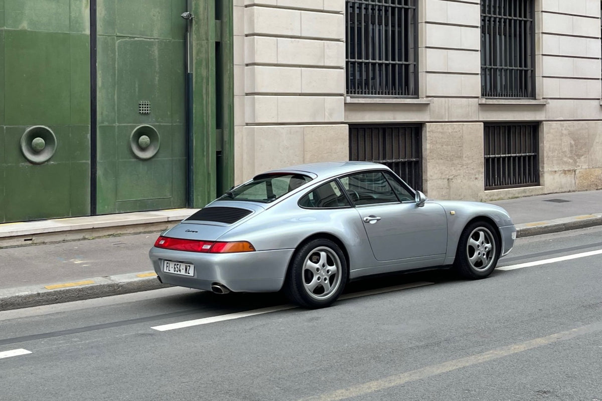 Porsche 993 Carrera 2 Tiptronic 1996 — Polar Silver