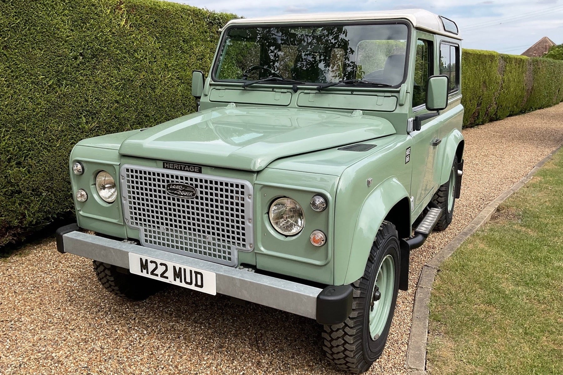 Land Rover Defender 90 300 Tdi Heritage Tribute 1995 en verde - foto 4