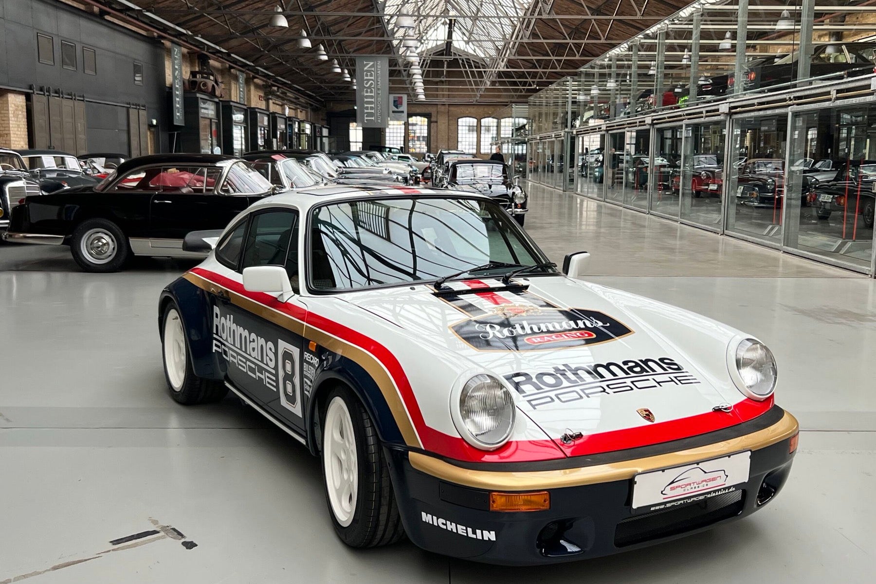 Porsche 911 Carrera 3.2 RUF Turbo-Look 1986 (librea Rothmans) - foto 9