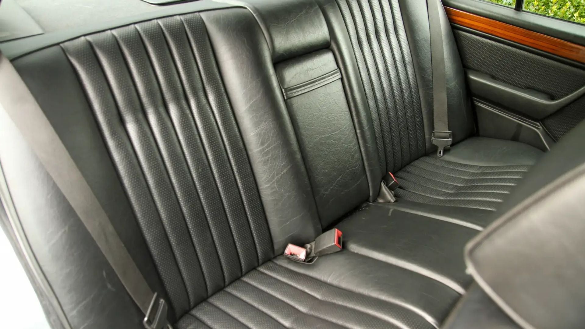 Mercedes 260E Pullman Limousine