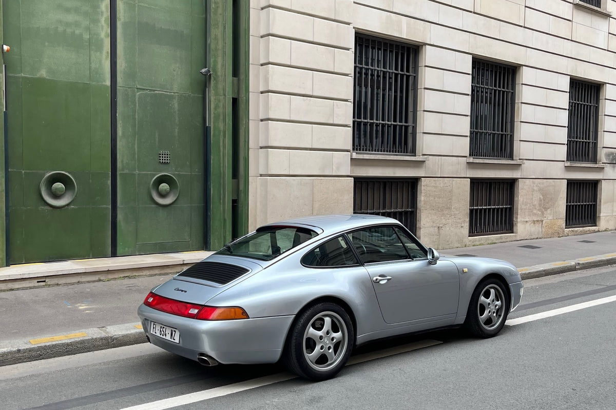 Porsche 993 Carrera 2 Tiptronic 1996 — Polar Silver