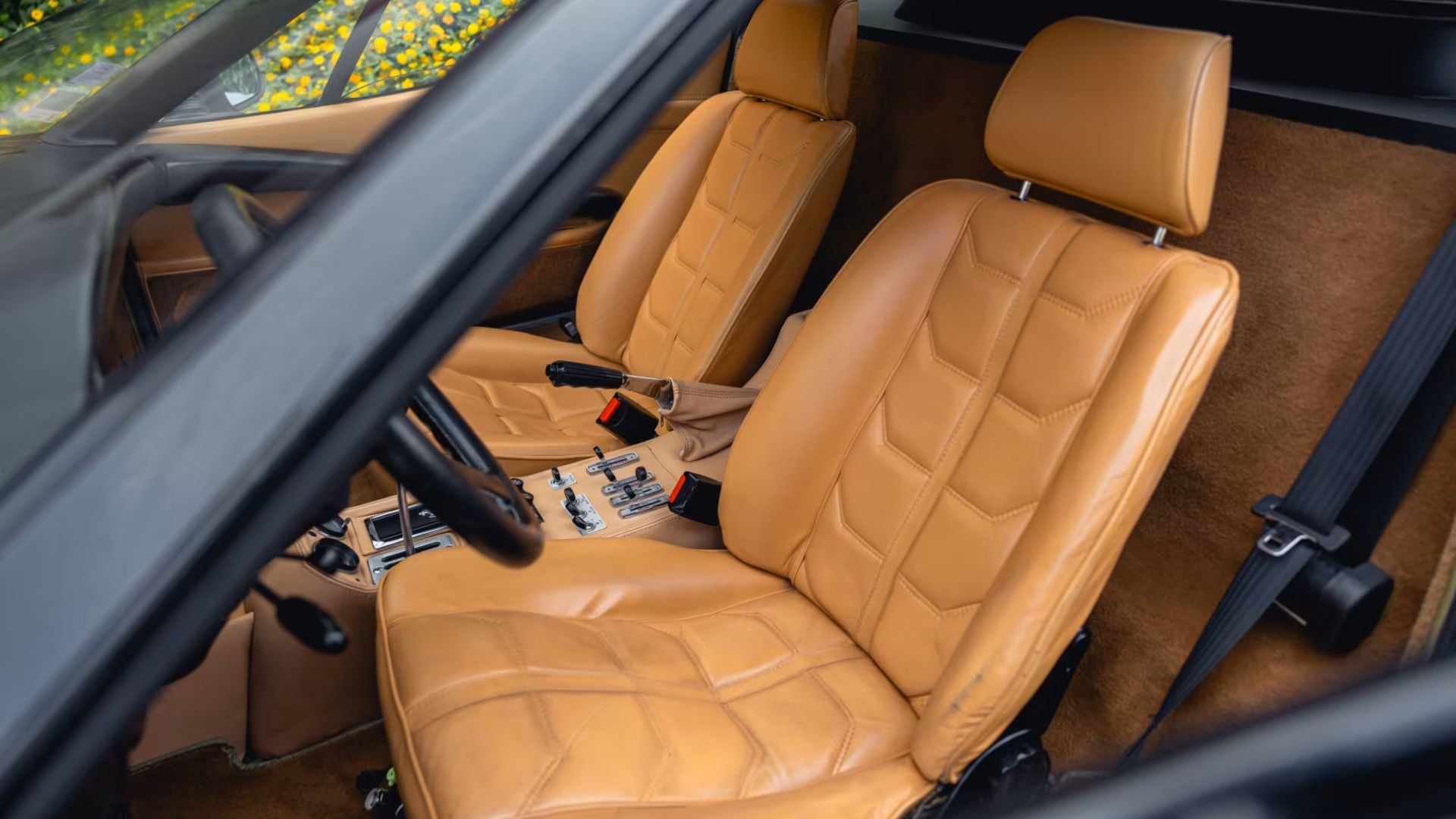 FERRARI 308 GTB QUATTROVALVOLE 1984
