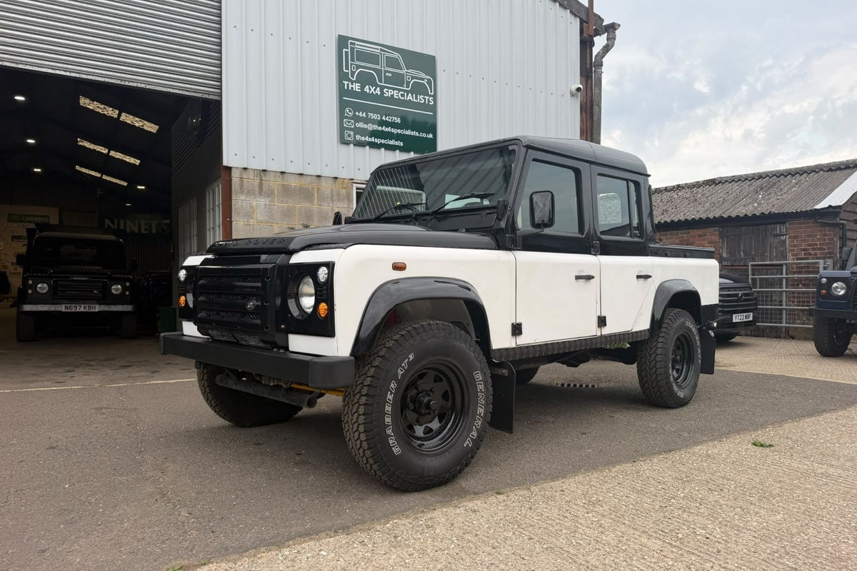 Land Rover Defender 110 V8 Doble Cabina 1993 — foto 2