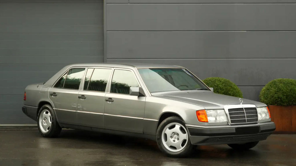Mercedes 260E Pullman Limousine