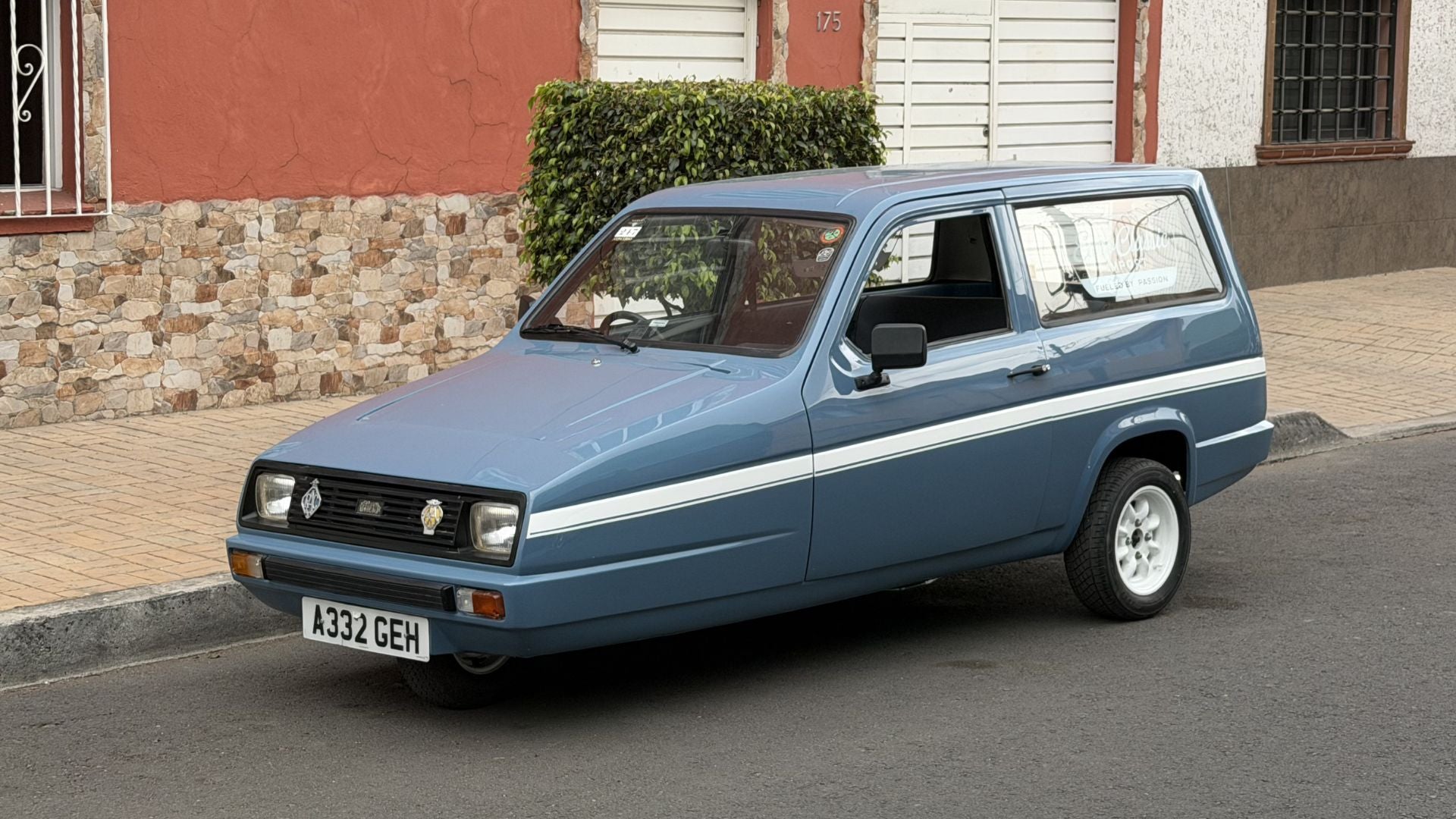 Reliant Rialto 1983