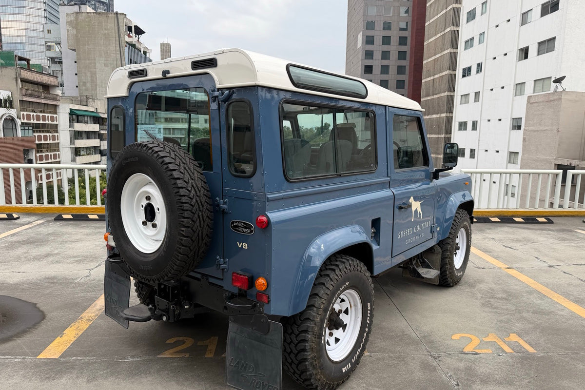 Land Rover Defender 90 V8 1988 Azul — foto 16