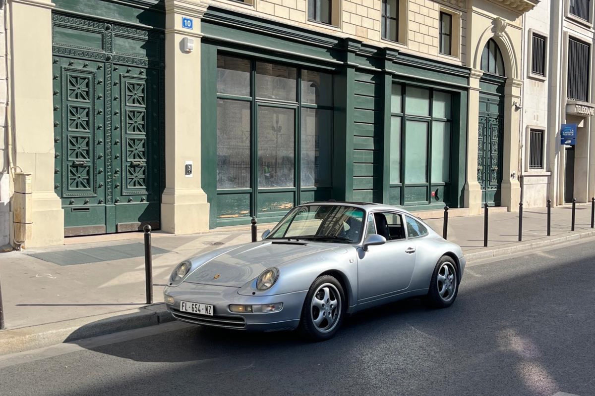 Porsche 993 Carrera 2 Tiptronic 1996 — Polar Silver
