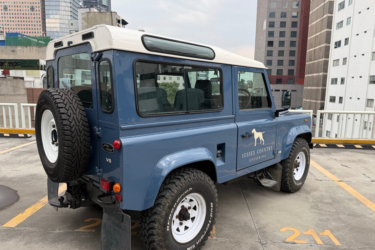 Land Rover Defender 90 V8 1988 Azul — foto 17