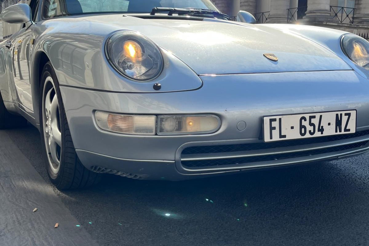 Porsche 993 Carrera 2 Tiptronic 1996 Polar Silver — foto 2