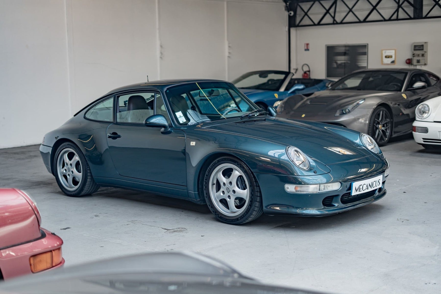 Porsche 993 Carrera 2 Aventurine Green 1993