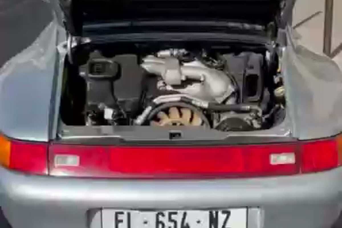 Porsche 993 Carrera 2 Tiptronic 1996 Polar Silver — foto 25