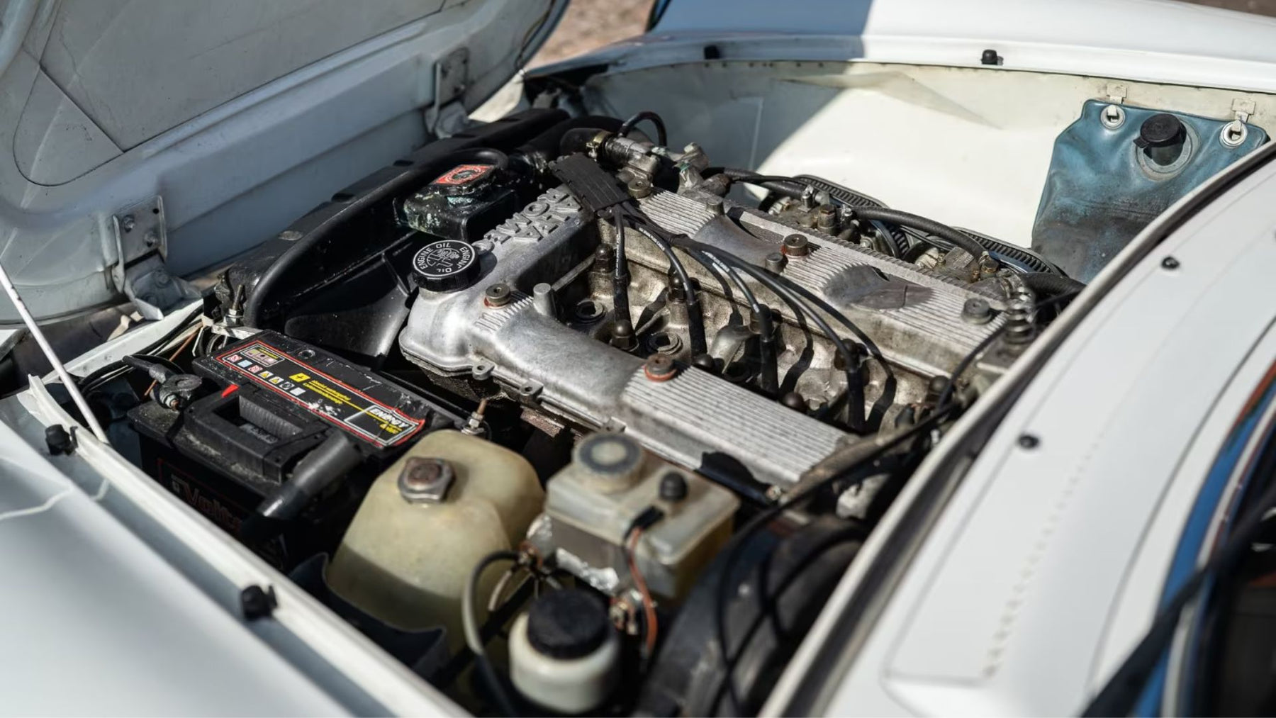 Alfa Romeo Spider 1987 — foto 12