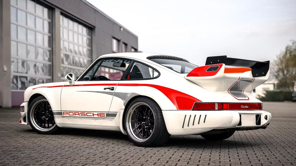 Porsche 930 Turbo 3.3 RWB 1982