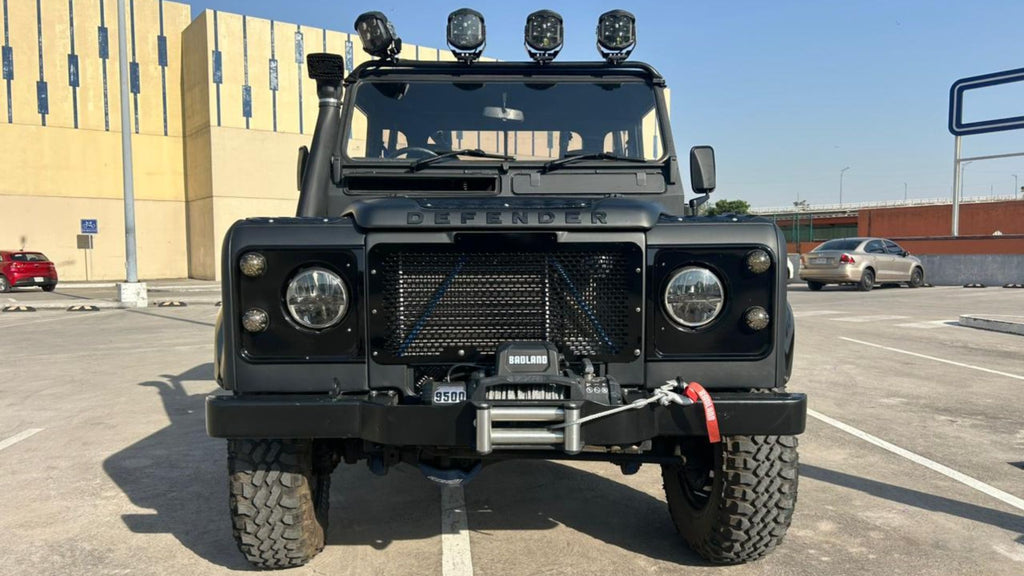 Euroclassic Import Land Rover Defender 90 Pickup 1990