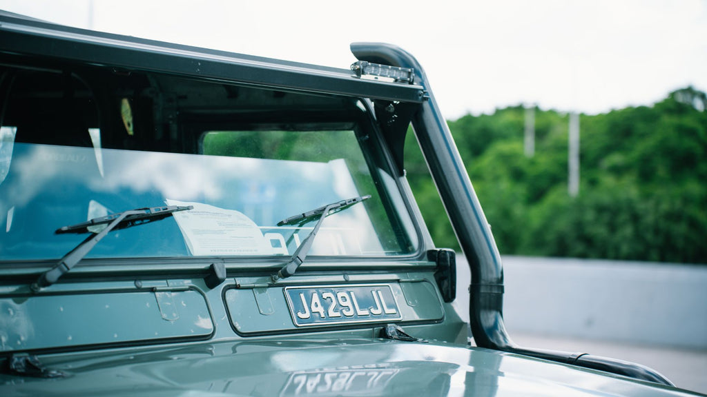 Euroclassic Import Land Rover Defender 90 1992 – Motor TD5