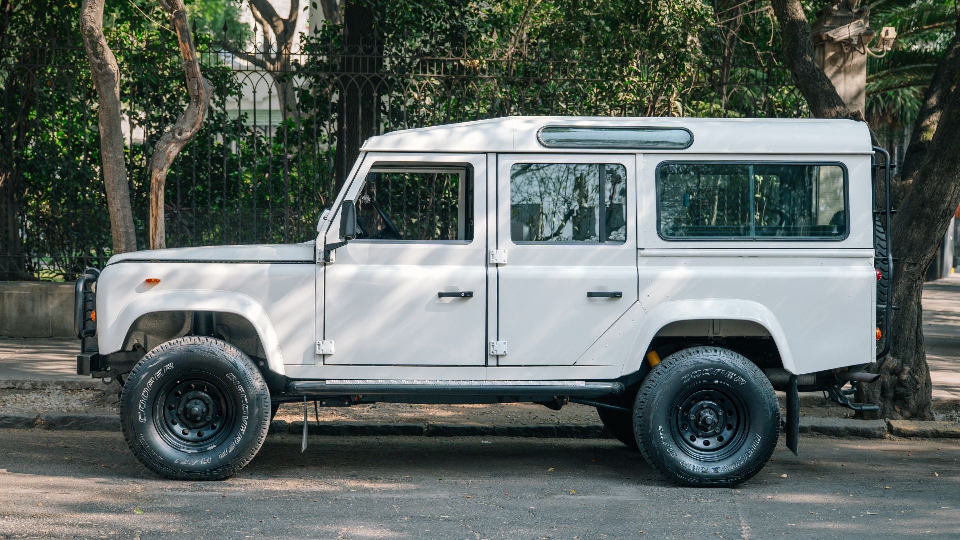 Land Rover Defender 110 V8 1988