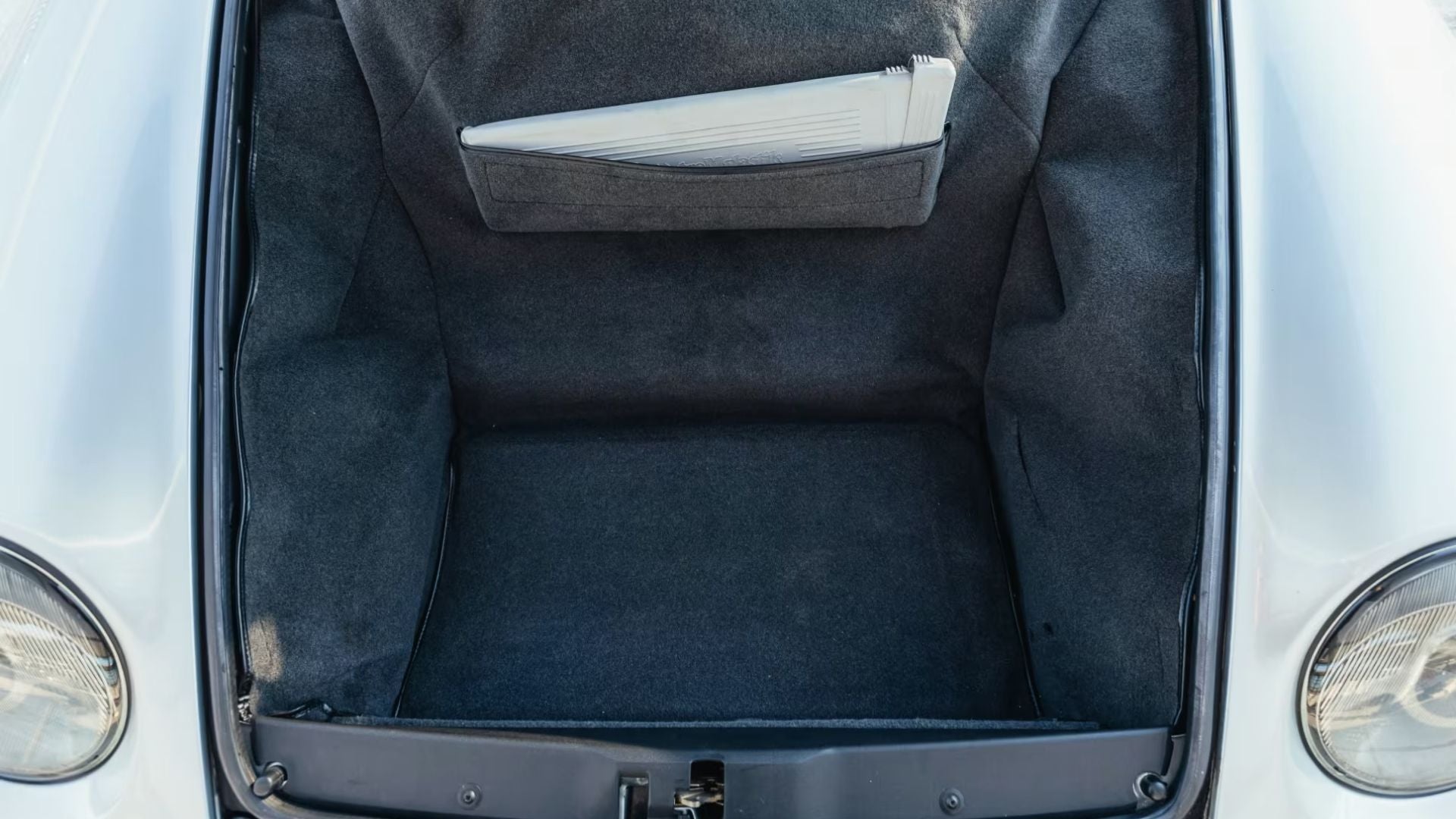 Porsche 911 993 carrera 4 S 