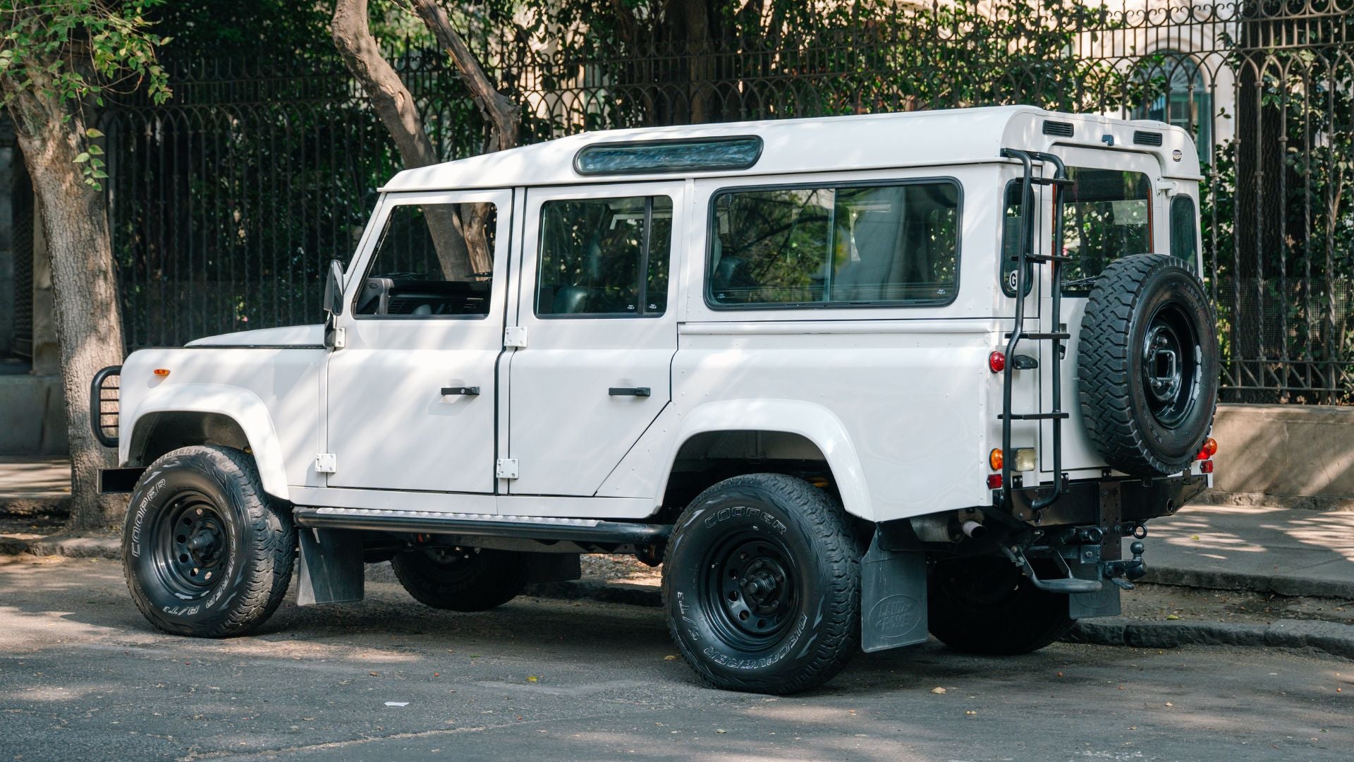 Land Rover Defender 110 V8 1988