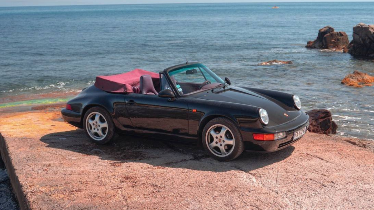 Porsche 964 Carrera 2 Cabriolet 1990
