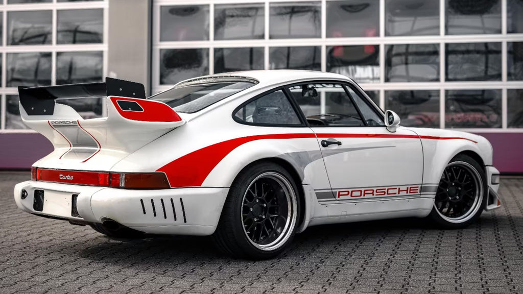 Porsche 930 Turbo 3.3 RWB 1982