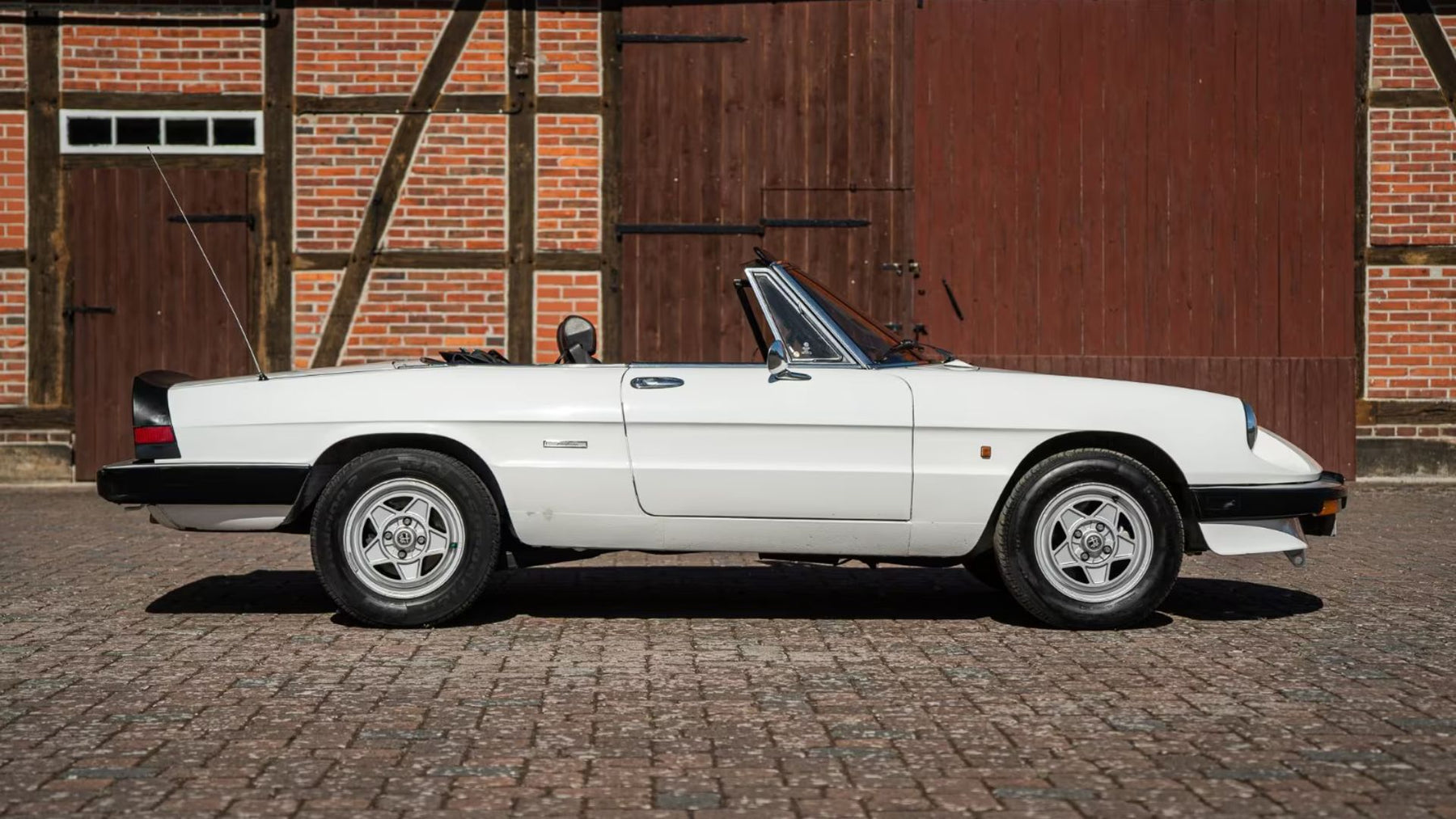 Alfa Romeo Spider 1987 — foto 6
