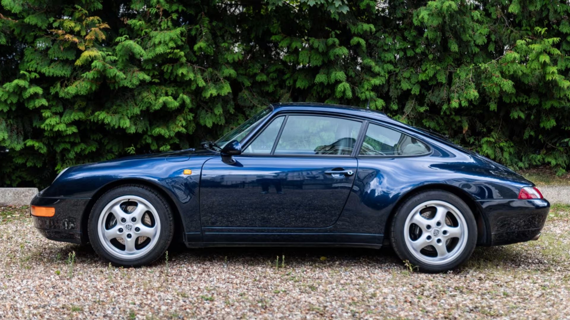 porsche 911 993 carrera
