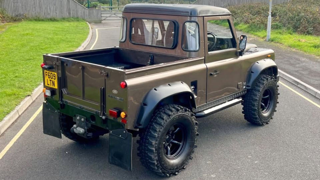 Land Rover Defender 90 Pickup 1989