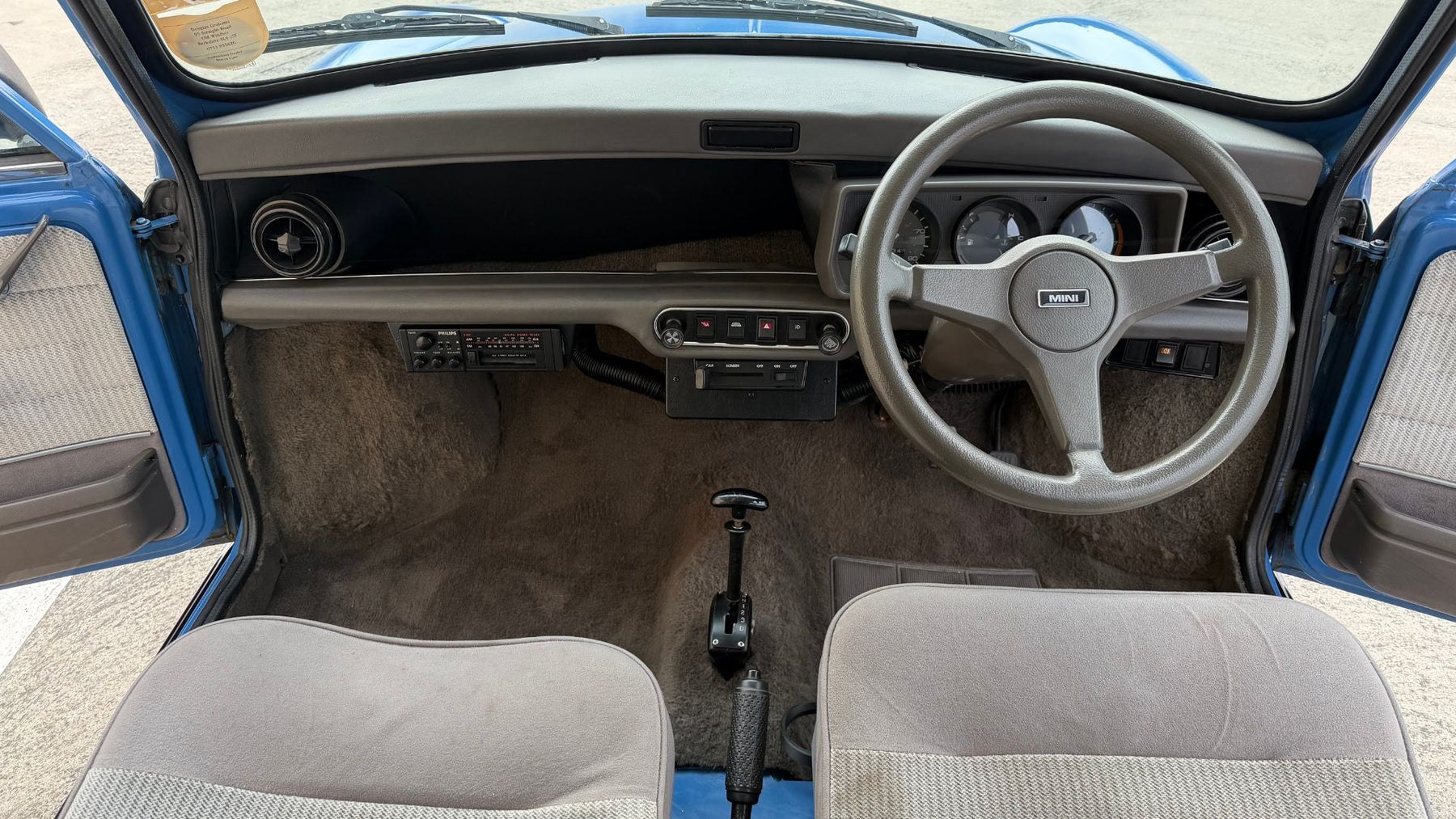 Austin Mini 1973 automático — foto 11