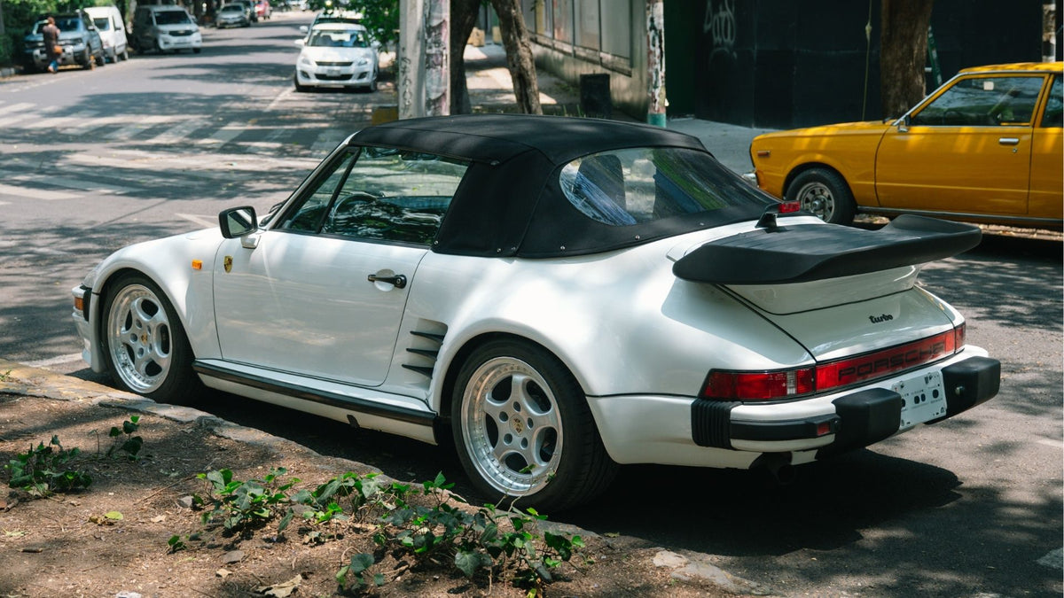 Porsche 911 Slant Nose 1982 (Turbo look 930)
