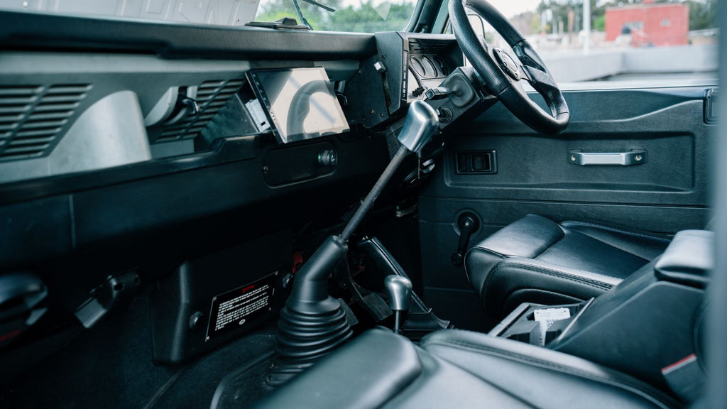 Euroclassic Import Land Rover Defender 90 1992 – Motor TD5