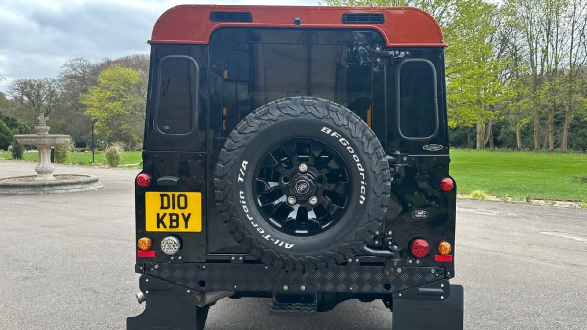 Euroclassic Import Land Rover Defender 90 1989