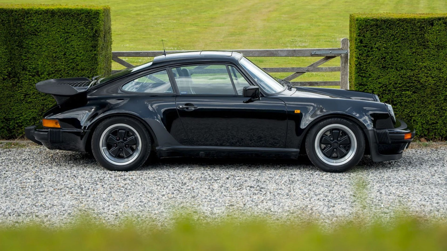 Porsche 930 Turbo 3.3 1987