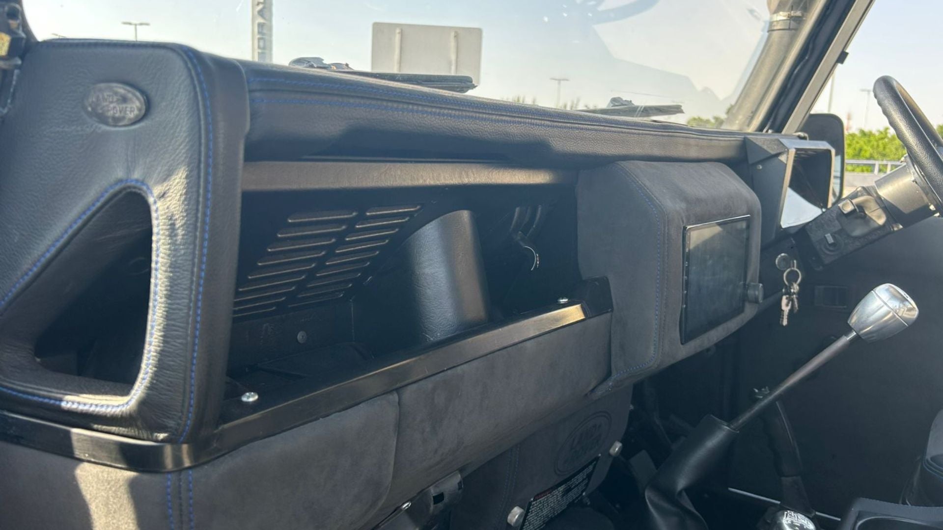 Euroclassic Import Land Rover Defender 90 Pickup 1990