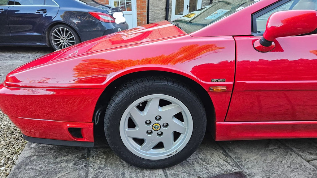 Lotus Esprit SE High Wing Turbo 1993