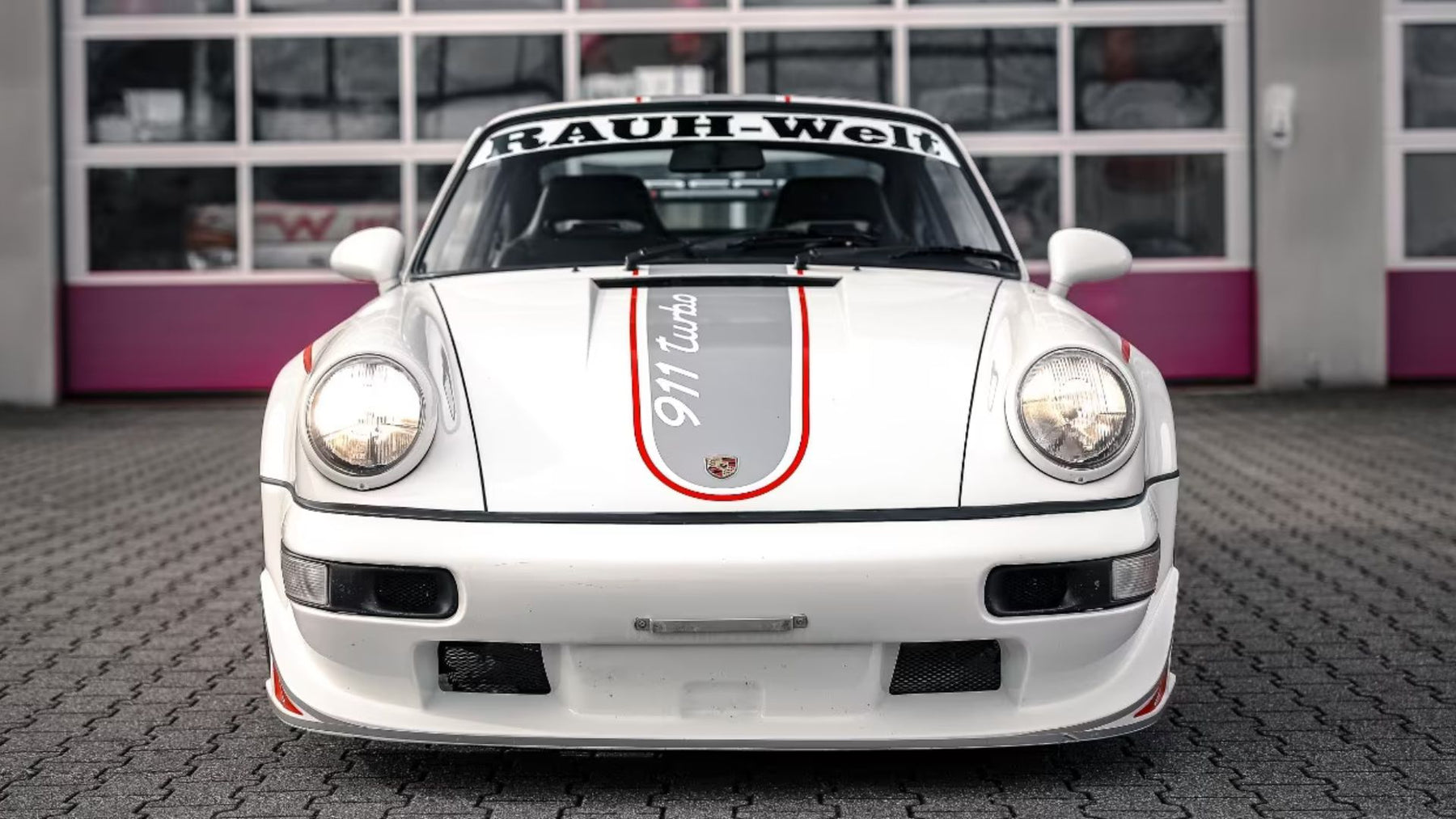Porsche 930 Turbo 3.3 RWB 1982