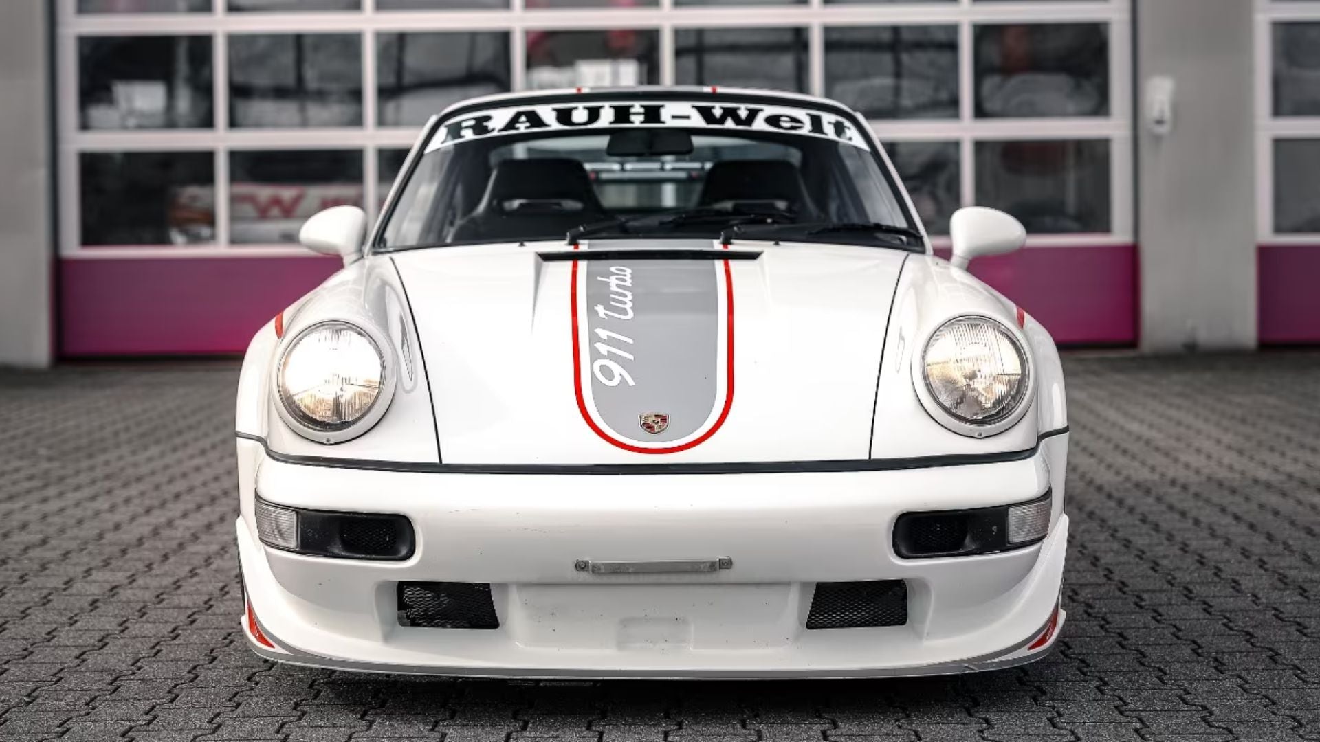 Porsche 930 Turbo 3.3 RWB 1982