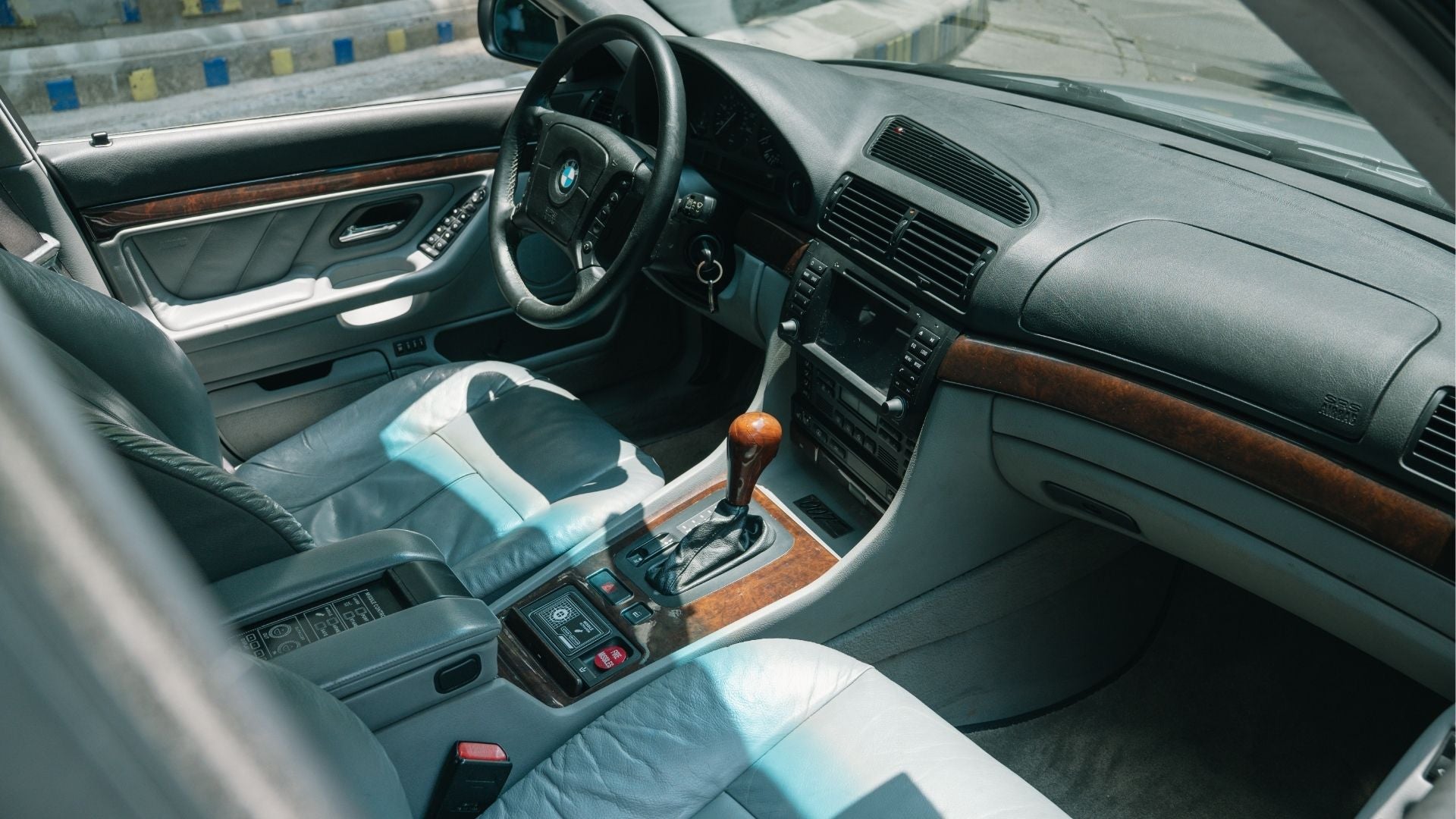 BMW 740i James Bond Edition 1998