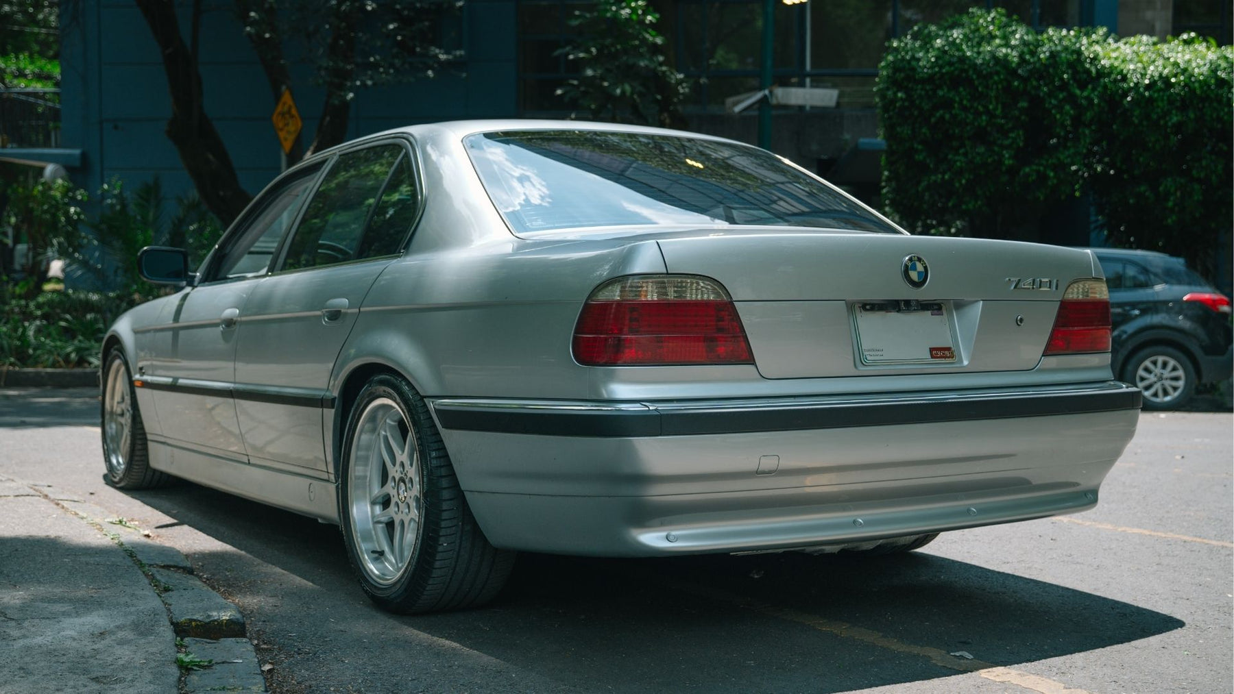 BMW 740i James Bond Edition 1998