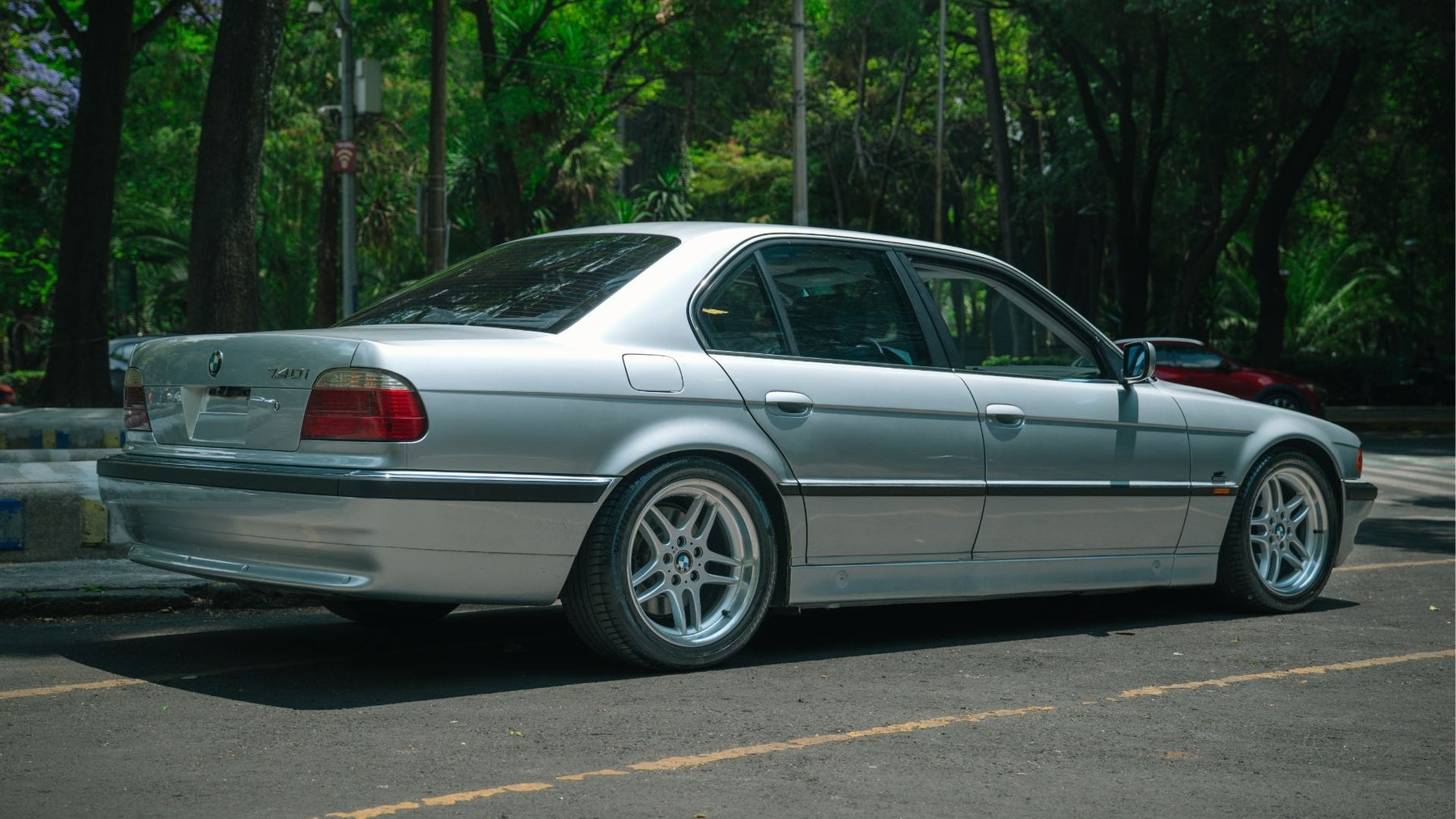 BMW 740i James Bond Edition 1998