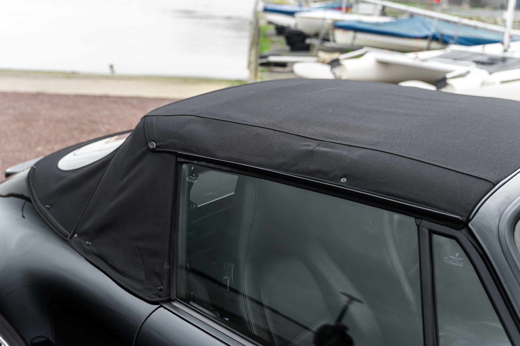 Porsche 964 Carrera 2 Cabriolet 1991