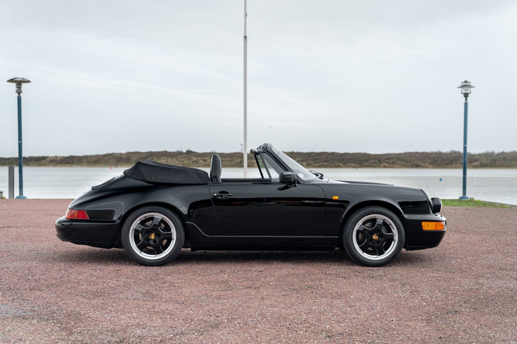 Porsche 964 Carrera 2 Cabriolet 1991