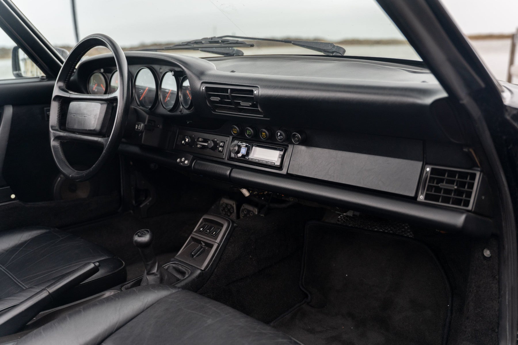 Porsche 964 Carrera 2 Cabriolet 1991