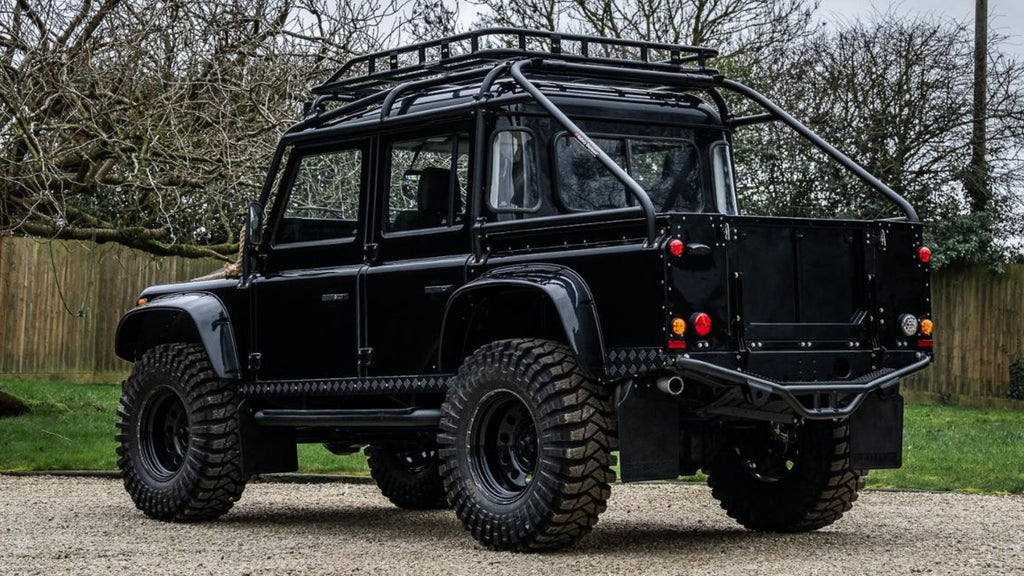 Land Rover Defender 110 - Spectre 007 Edition 1992