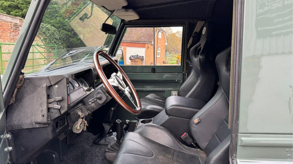 Land Rover Defender 110 LHD 1991