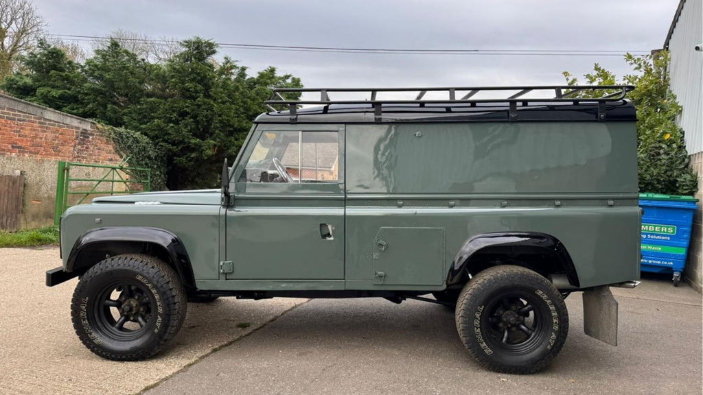 Land Rover Defender 110 LHD 1991