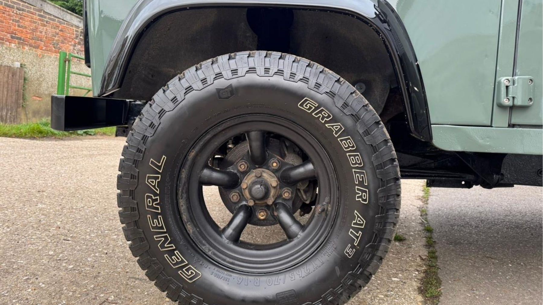 Land Rover Defender 110 LHD 1991 — foto 10