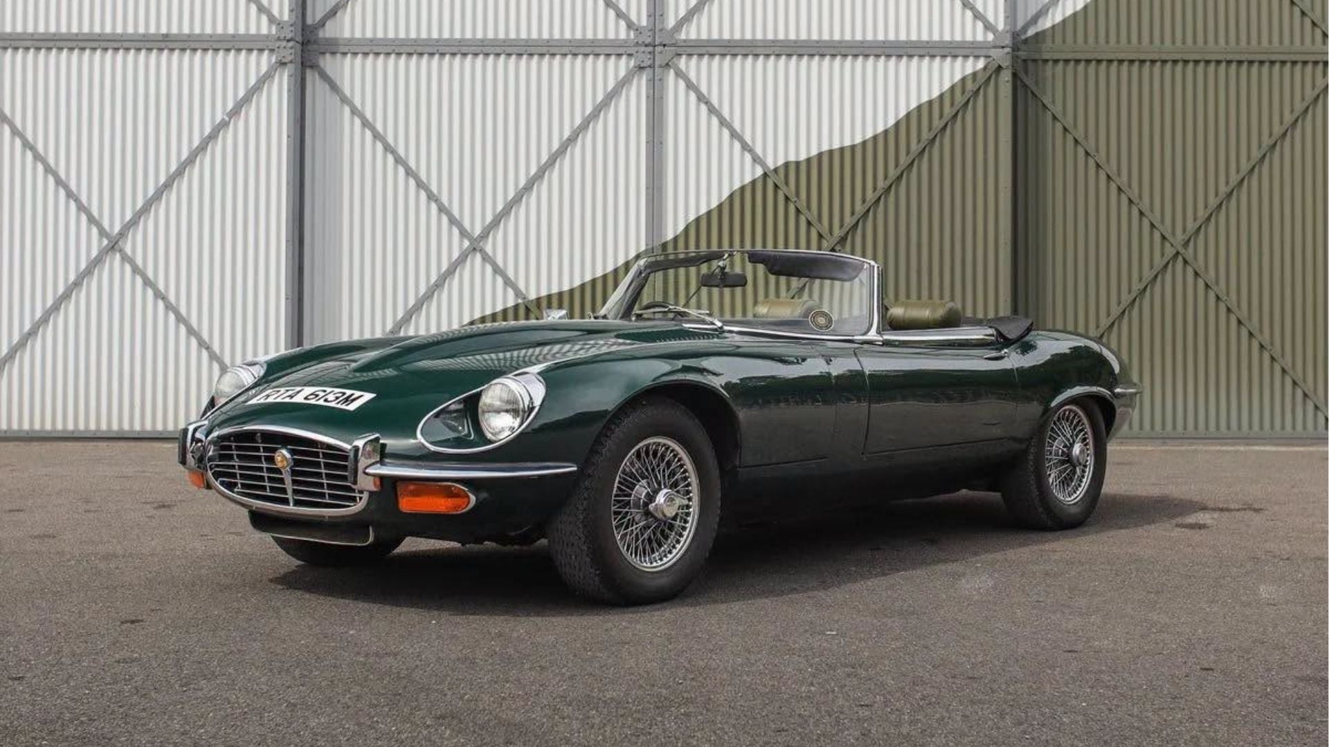 Jaguar E-Type V12 Manual 1974
