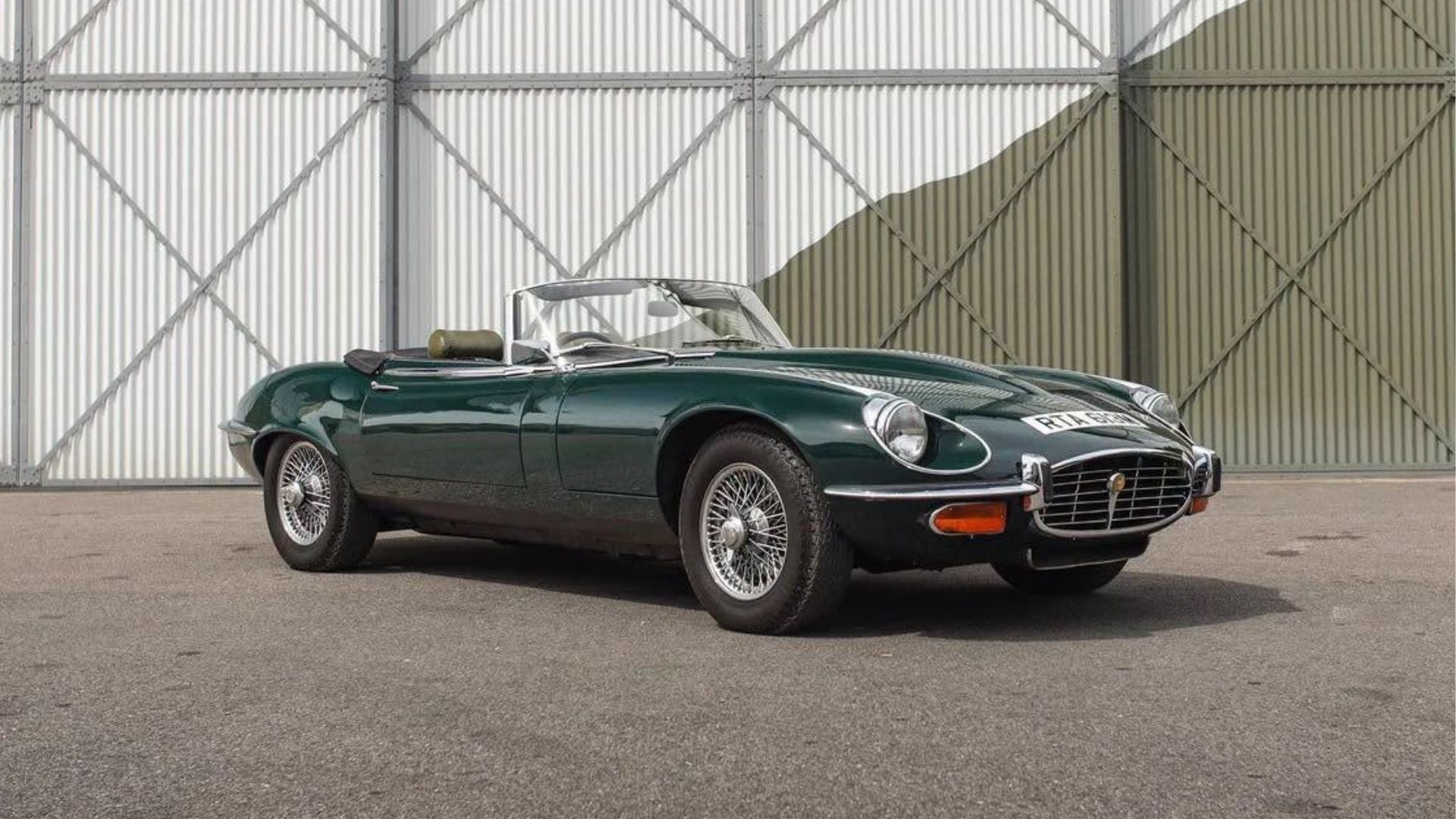 Jaguar E-Type V12 Manual 1974